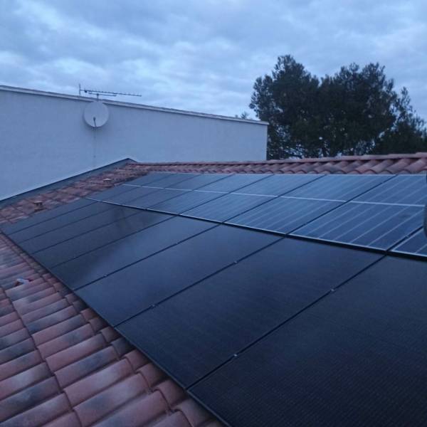panneaux solaires toit