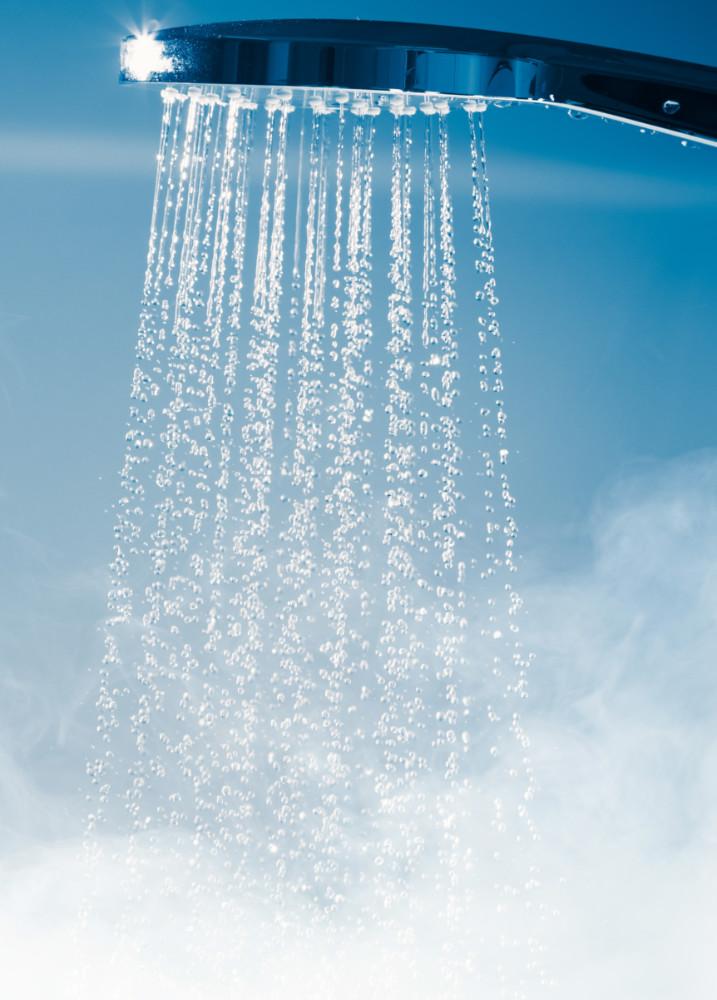 douche-chaude-portrait